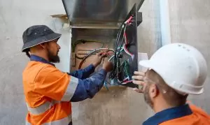 Reconnection Disconnection hero
